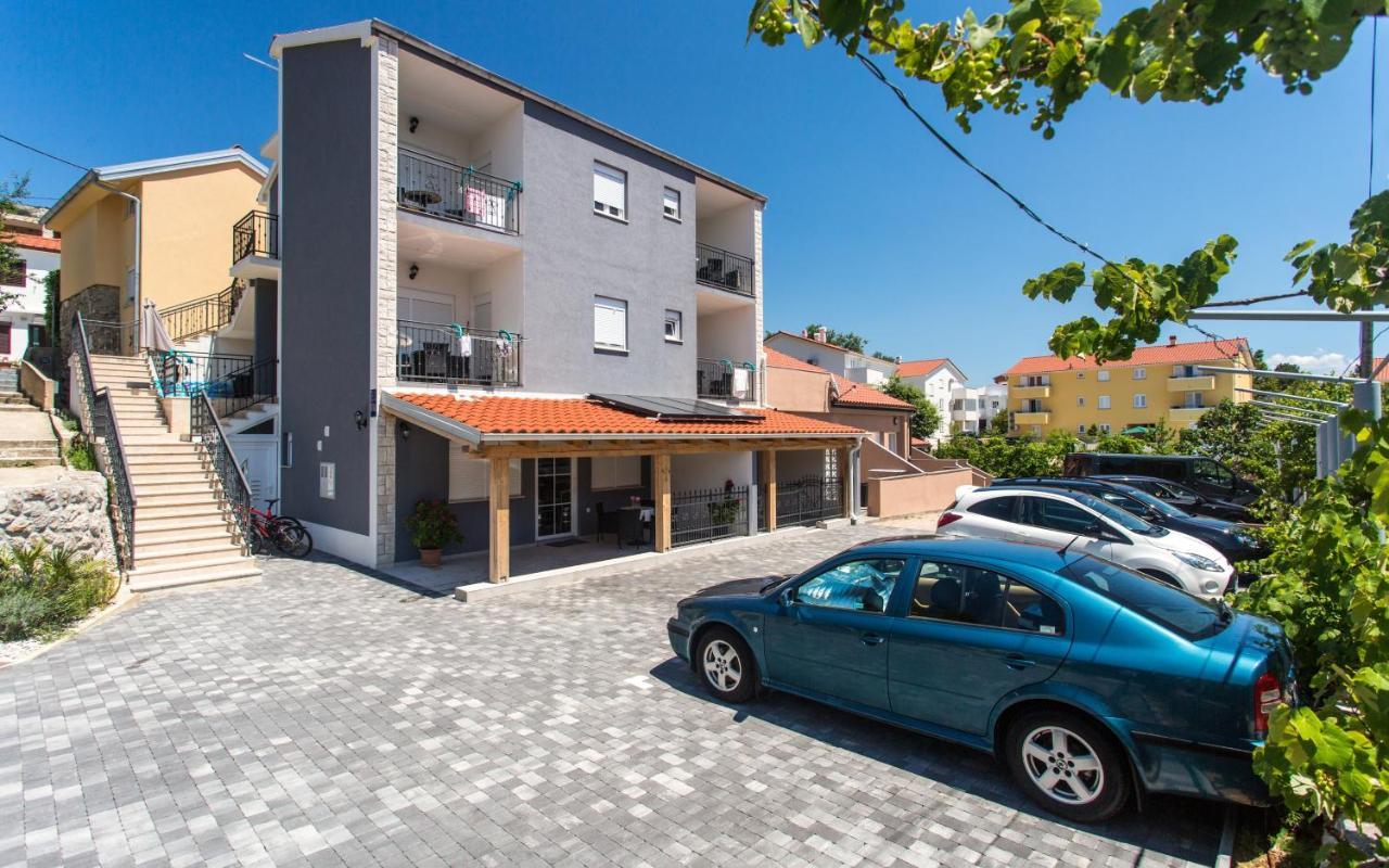 Apartments With A Parking Space Baska, Krk - 18808 Baška Exterior foto