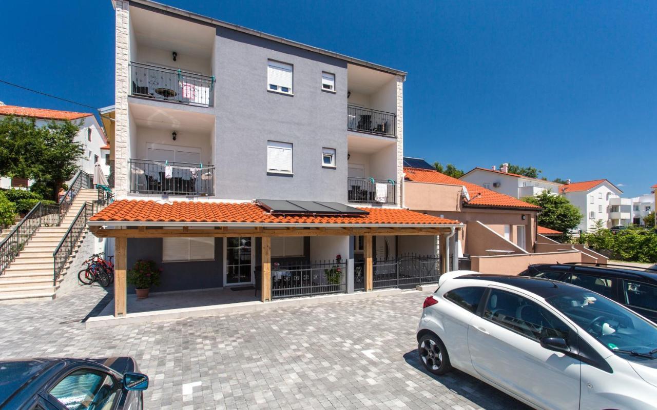 Apartments With A Parking Space Baska, Krk - 18808 Baška Exterior foto
